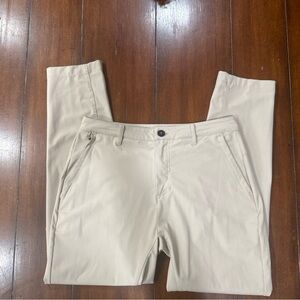 Classic Men's Khaki Chinos